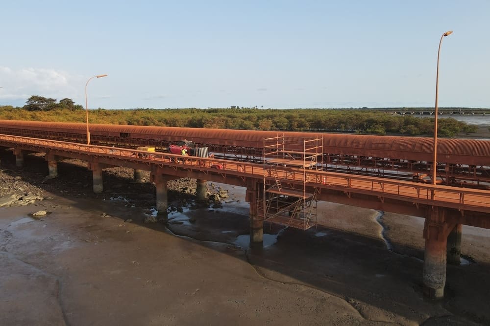 reparation-passerelle-guinee-1