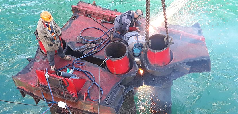 Supply and installation of box mooring and removal of a dolphin at Phosboucraa Wharf